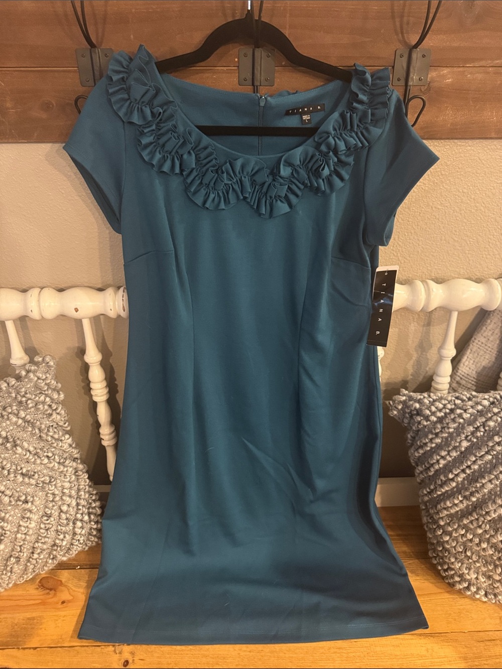 TIANA B NWT Teal Ruffle Scoop Neck dress